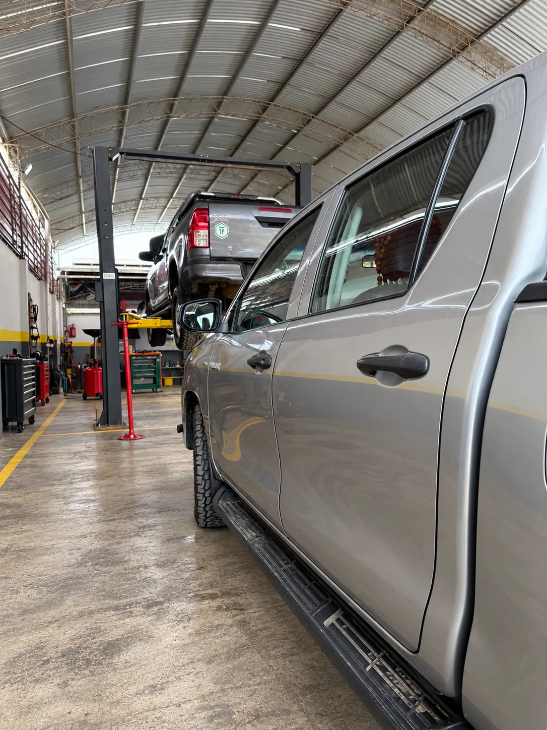 Toyota Hilux en mantenimiento